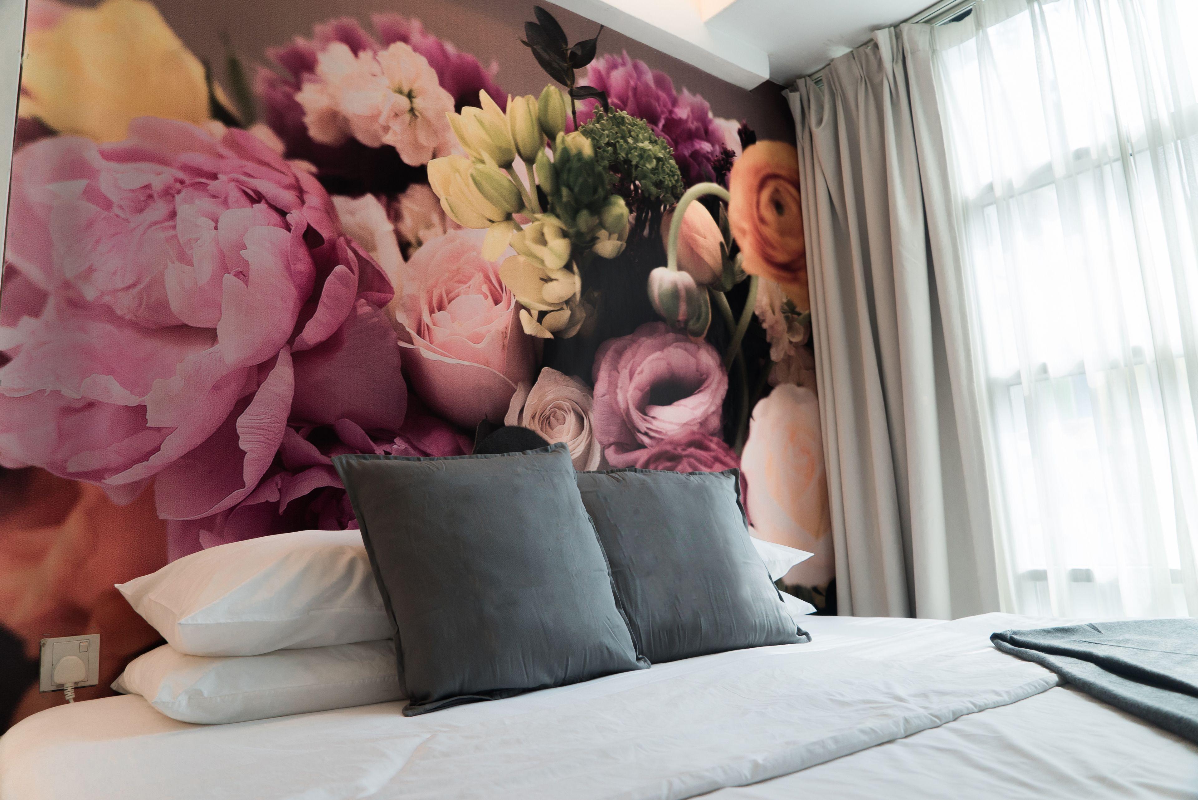 V Garden Hotel — Photos 1